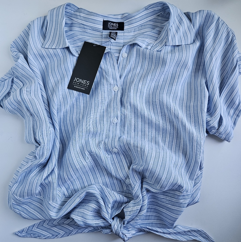 NWT Jones New York Front Tie Blouse (Bluebell White Stripe, Size Medium)